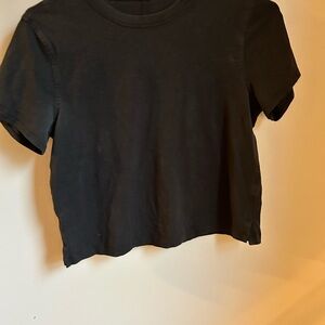 Lululemon crop T